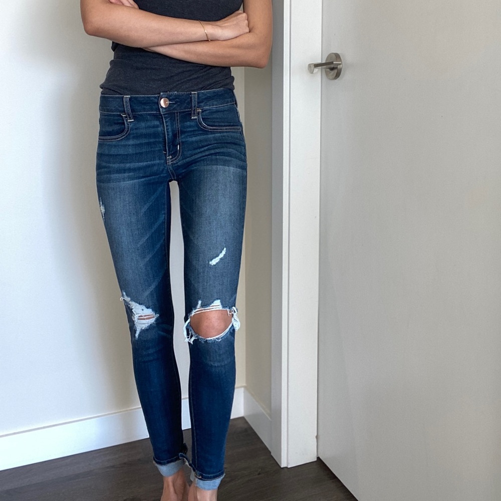 Distressed Jeans size: 2